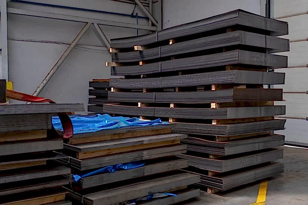 siyah sac 4 siyah sac